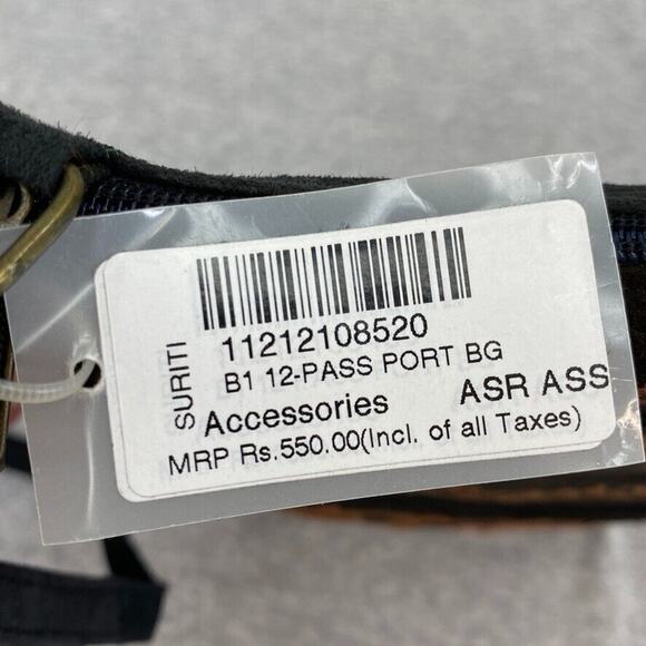 Suriti Purse Brown Suede Embroidered Crossbody Passport Holder Bag Boho Travel - Picture 5 of 12